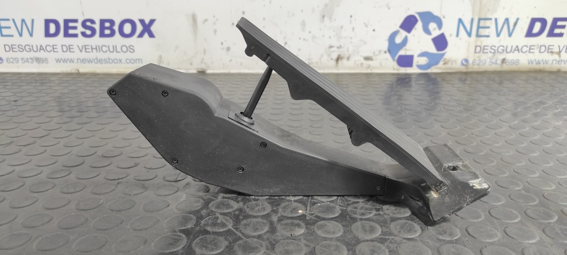 Recambio de POTENCIOMETRO PEDAL para BMW SERIE 3 BERLINA (E90) 320d 204D4 referencia OEM IAM 3542676693102   - NEGRO 3