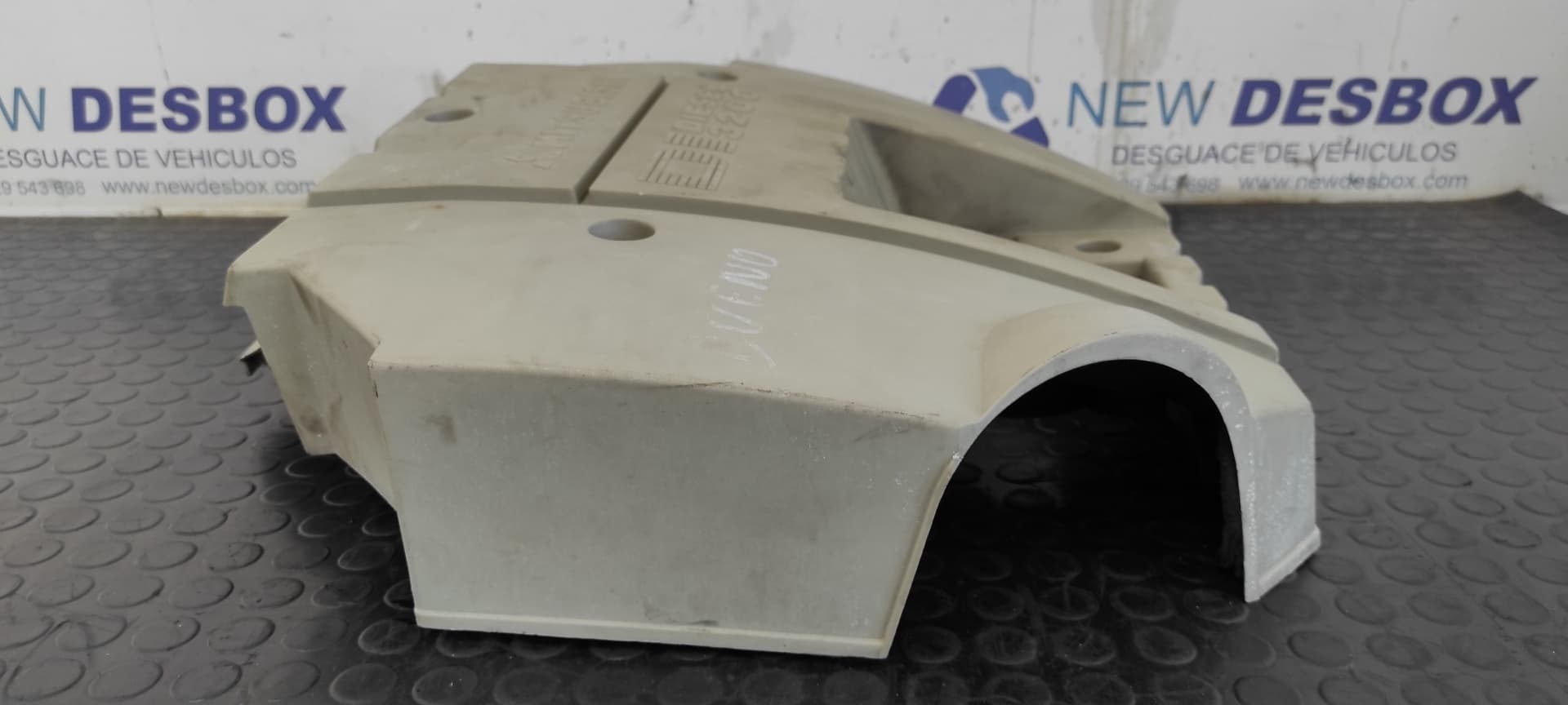 Recambio de TAPA MOTOR para MITSUBISHI MONTERO (V60/V70) 3.2 DI-D Avance (5-ptas.) 4M41 referencia OEM IAM ME20382241   - GRIS 4