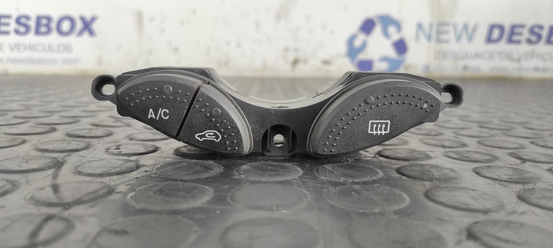 Recambio de MANDO MULTIFUNCION para FORD FOCUS BERLINA (CAK) Ghia EDDC referencia OEM IAM 98AG19A945BF   - GRIS