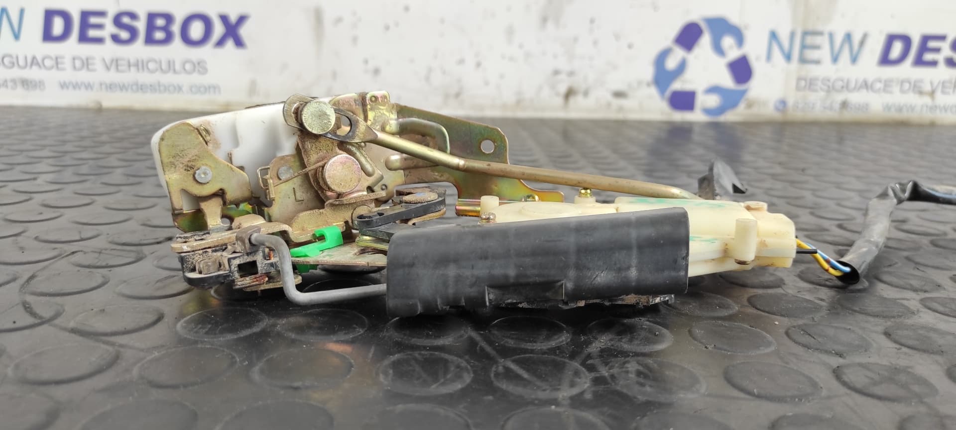 Recambio de CERRADURA PUERTA TRASERA IZQUIERDA para FORD RANGER (ER) 2.5 12V TD CAT WLT referencia OEM IAM    - VERDE 5