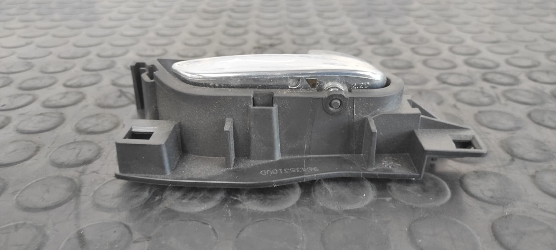 Recambio de MANETA INTERIOR DELANTERA DERECHA para CITROEN C4 BERLINA Exclusive RHR referencia OEM IAM 96435310VD   - NEGRO 3