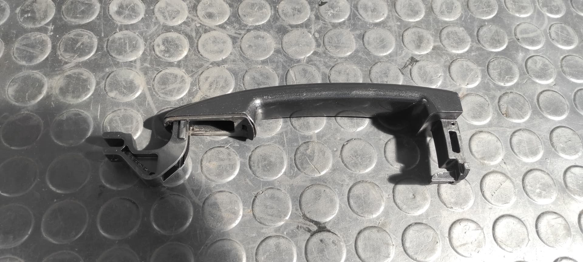 Recambio de MANETA DELANTERA IZQUIERDA para CITROEN C4 BERLINA Exclusive RHR referencia OEM IAM    - NEGRO 5