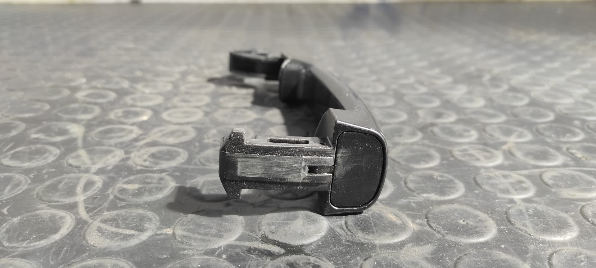 Recambio de MANETA DELANTERA IZQUIERDA para CITROEN C4 BERLINA Exclusive RHR referencia OEM IAM    - NEGRO 2