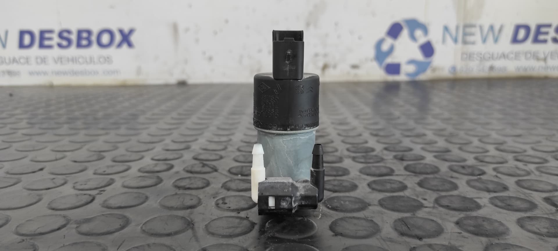 Recambio de BOMBA LIMPIA para NISSAN QASHQAI (J11) N-Connecta HRA2 referencia OEM IAM 28920BU010   - BLANCO 5
