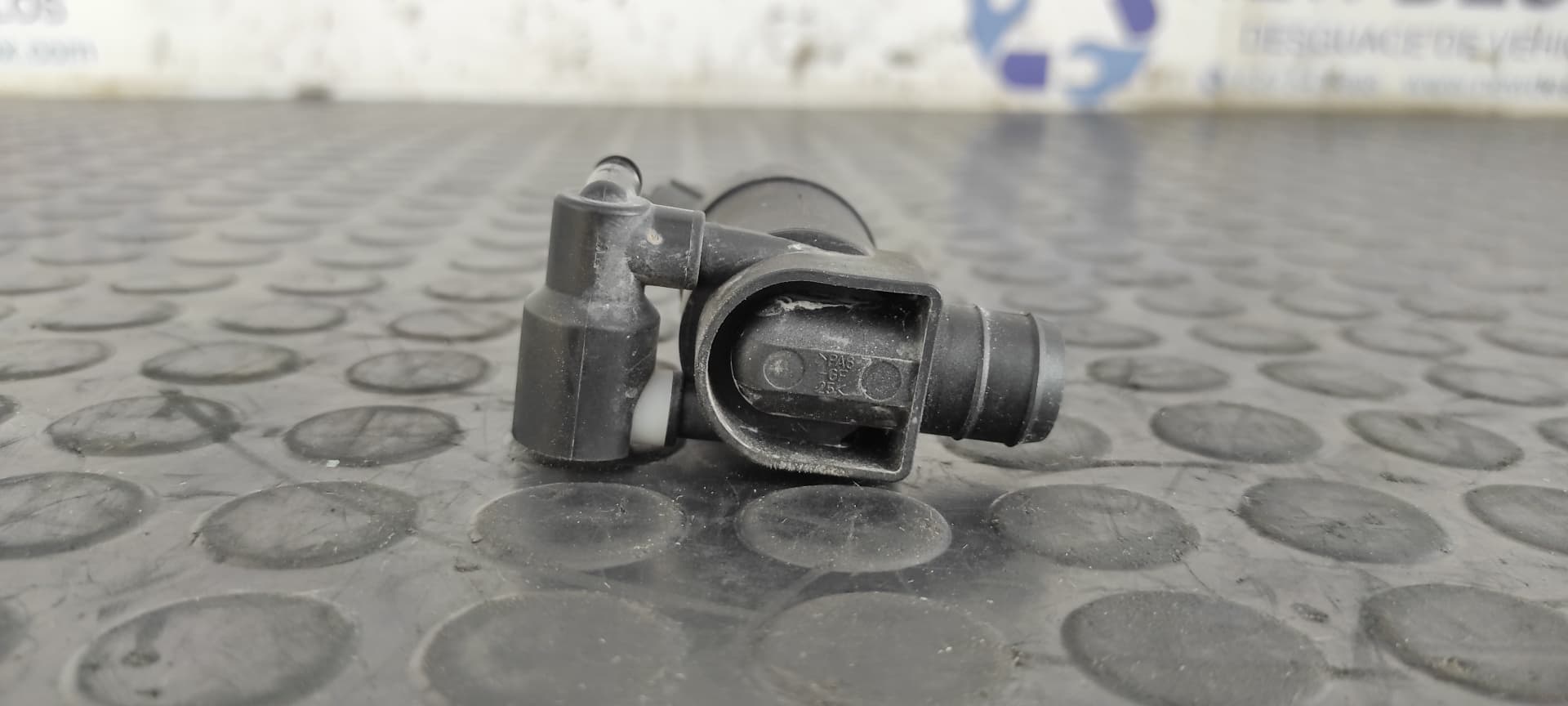Recambio de BOMBA LIMPIA para FORD KUGA (CBS) Titanium S TXDA referencia OEM IAM 1S7117K624FE   - BLANCO 6