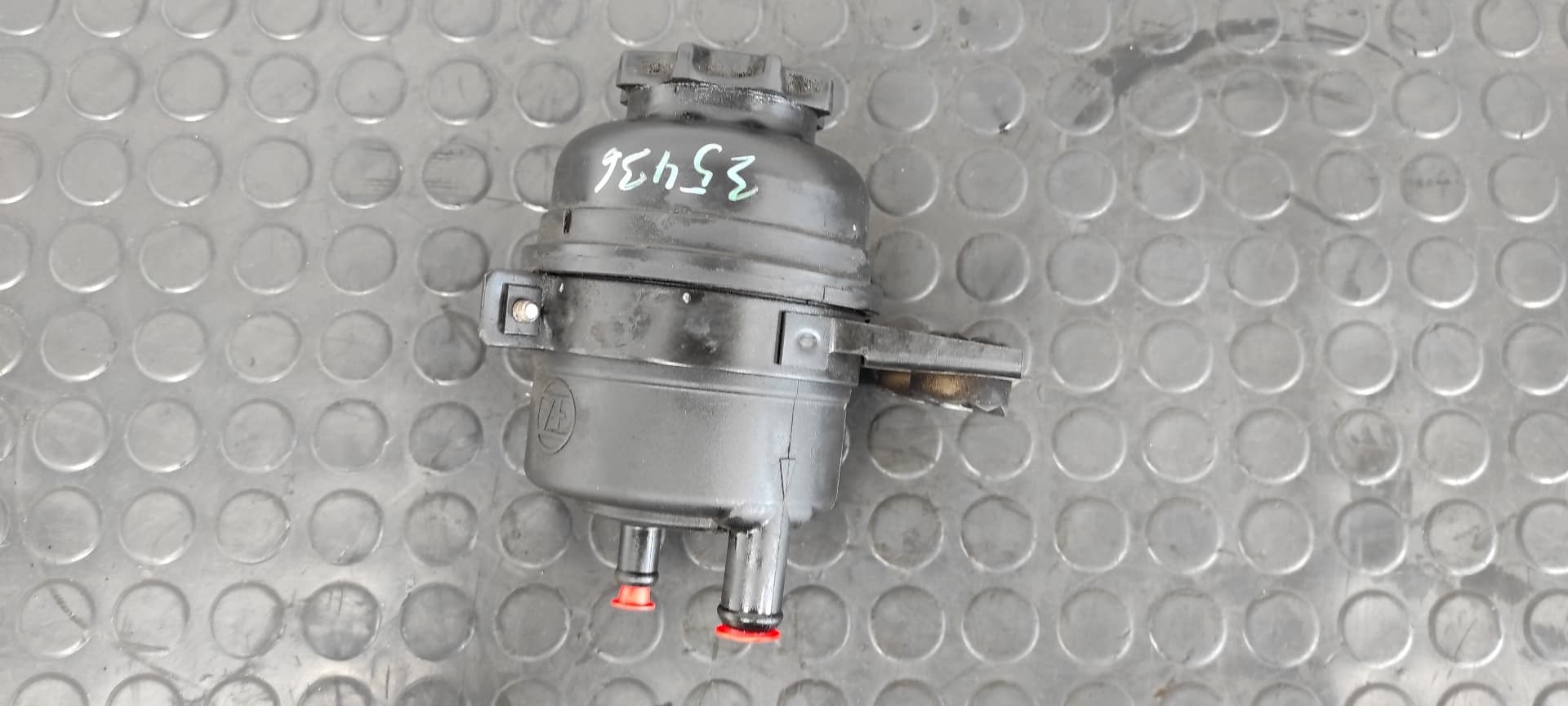 Recambio de DEPOSITO SERVO para BMW SERIE 3 BERLINA (E90) 320d 204D4 referencia OEM IAM 32411097164   - NEGRO 4