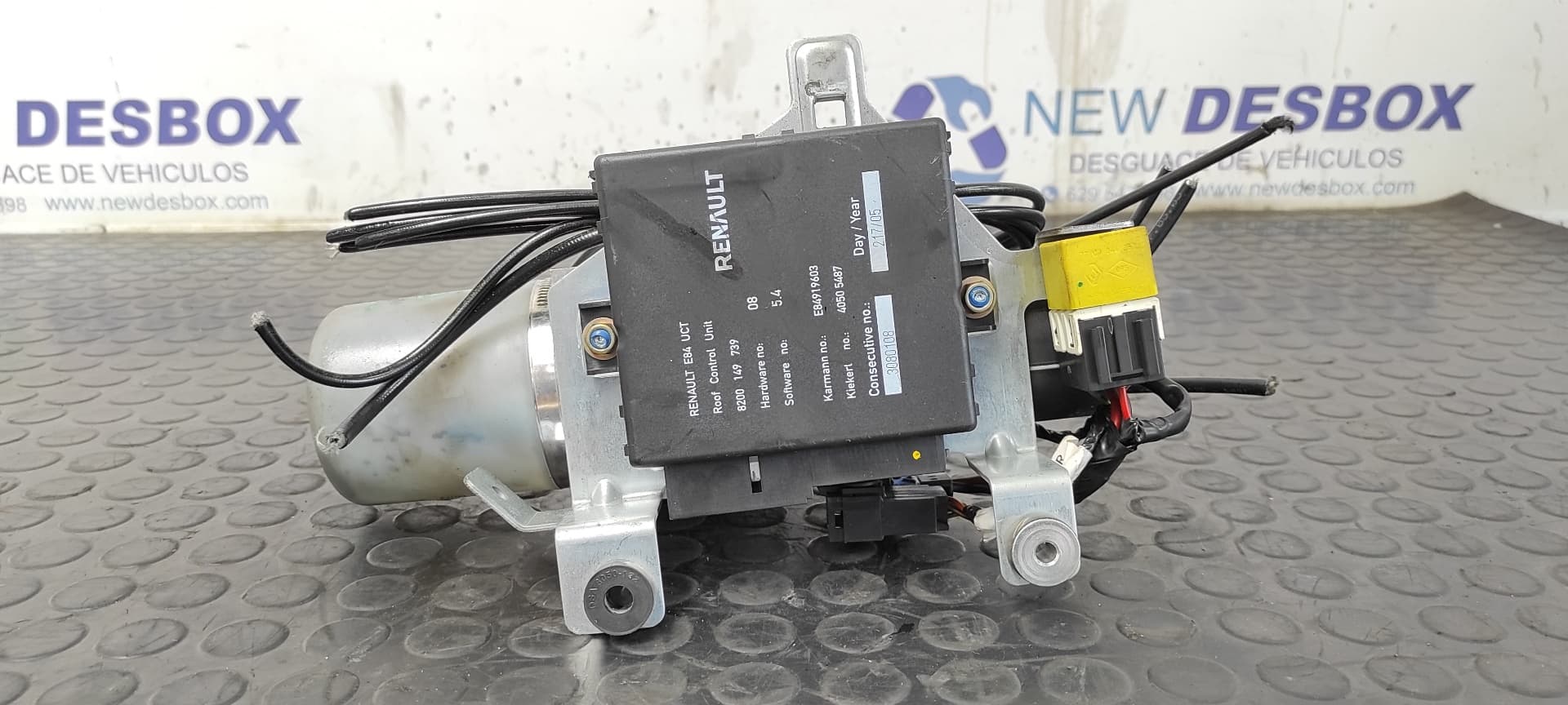 Recambio de MOTOR TECHO ELECTRICO para RENAULT MEGANE II COUPE/CABRIO Authentique F4R770 referencia OEM IAM E84871789   - NEGRO 6