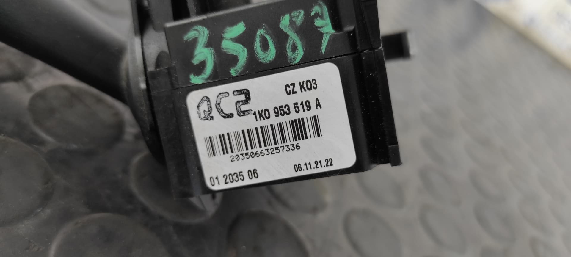 Recambio de MANDO LIMPIA para SEAT ALTEA (5P1) Arena BXE referencia OEM IAM 1K0953519A   - GRIS 7