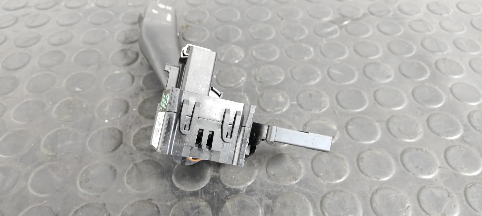 Recambio de MANDO LIMPIA para SEAT ALTEA (5P1) Arena BXE referencia OEM IAM 1K0953519A   - GRIS 4