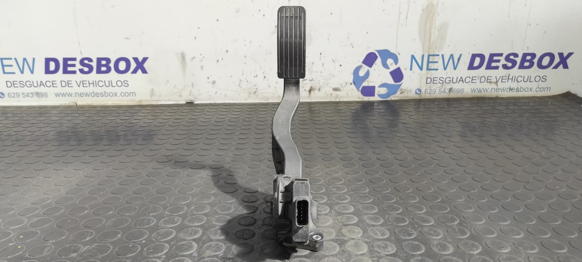 Recambio de POTENCIOMETRO PEDAL para PEUGEOT 308 Confort 5FW referencia OEM IAM 968075688002   - GRIS