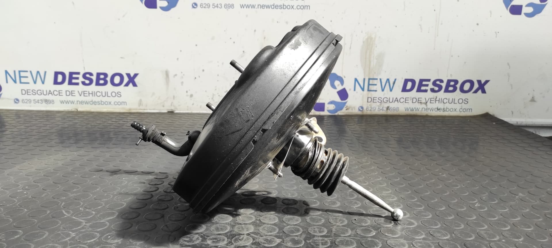 Recambio de SERVOFRENO para VOLKSWAGEN PASSAT BERLINA (3C2) BKC referencia OEM IAM 3C1614105D   - PLATA 3