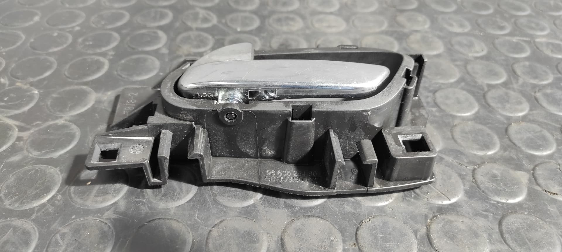 Recambio de MANETA INTERIOR DELANTERA IZQUIERDA para PEUGEOT 308 Confort 5FW referencia OEM IAM 9660525480   - GRIS 5