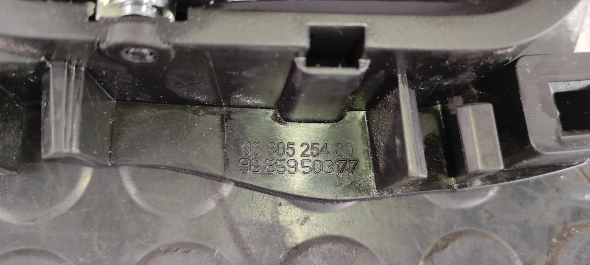 Recambio de MANETA INTERIOR DELANTERA IZQUIERDA para PEUGEOT 308 Confort 5FW referencia OEM IAM 9660525480   - GRIS 7