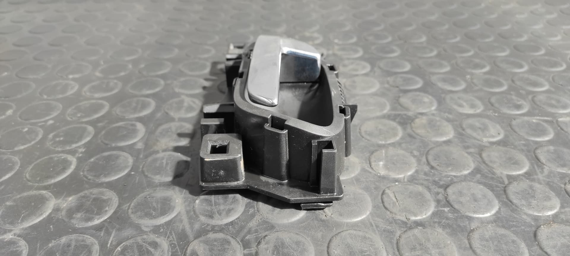 Recambio de MANETA INTERIOR DELANTERA IZQUIERDA para PEUGEOT 308 Confort 5FW referencia OEM IAM 9660525480   - GRIS 6