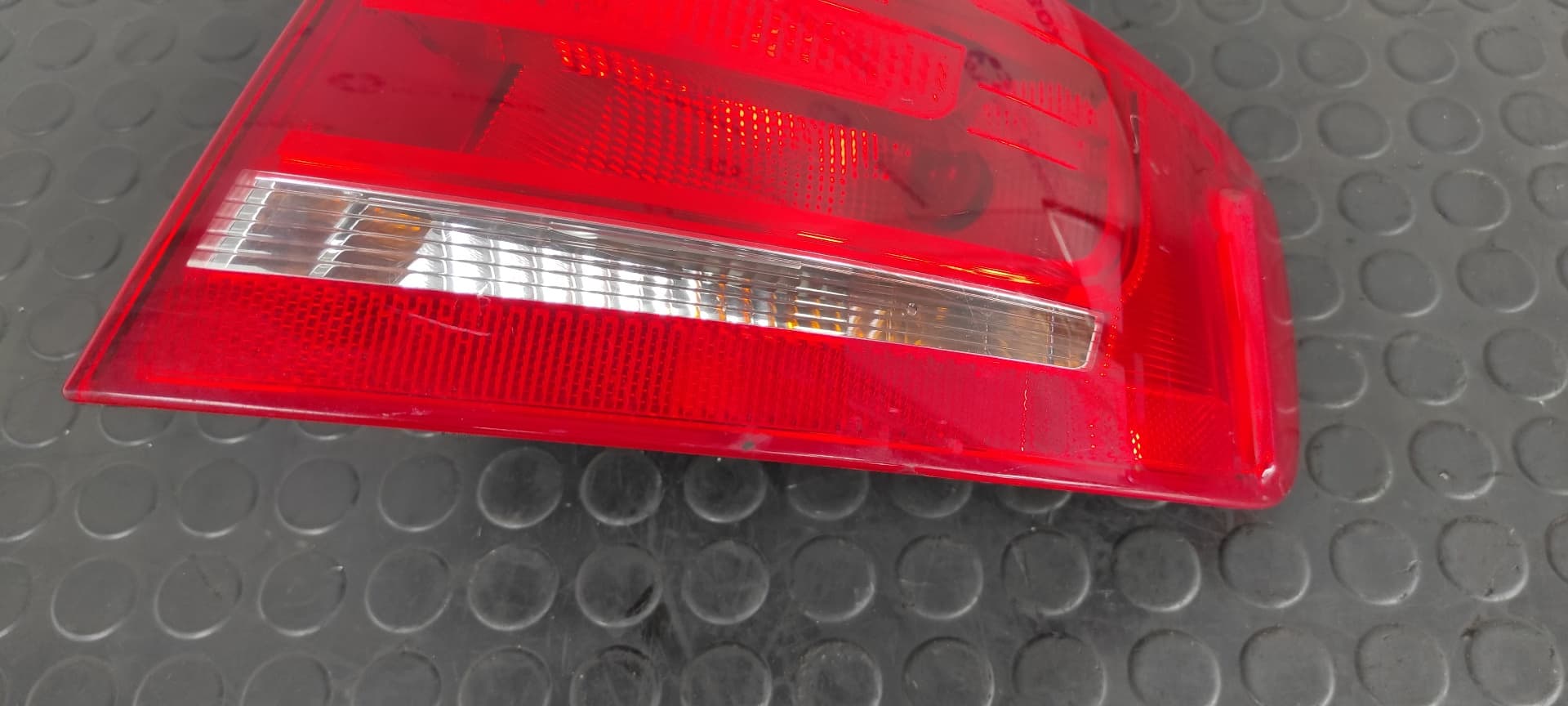 Recambio de PILOTO TRASERO DERECHO para AUDI A4 BER. (B8) Basis CAG referencia OEM IAM 8K5945096D   - NEGRO 7