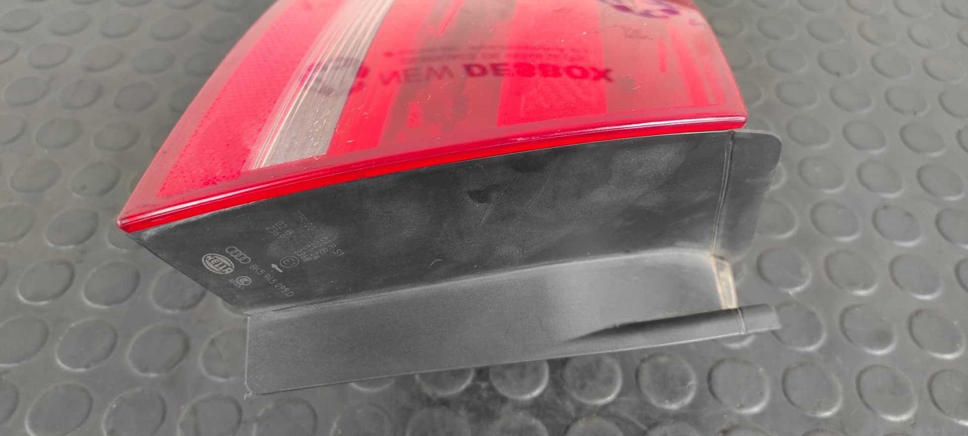 Recambio de PILOTO TRASERO IZQUIERDO para AUDI A4 BER. (B8) Basis CAG referencia OEM IAM 8K5945095D   - NEGRO 7