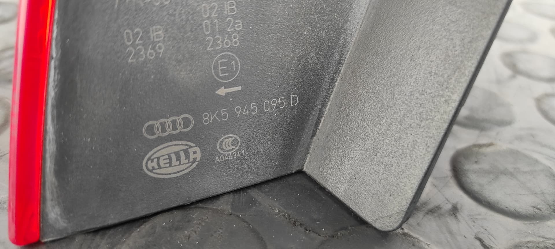 Recambio de PILOTO TRASERO IZQUIERDO para AUDI A4 BER. (B8) Basis CAG referencia OEM IAM 8K5945095D   - NEGRO 2