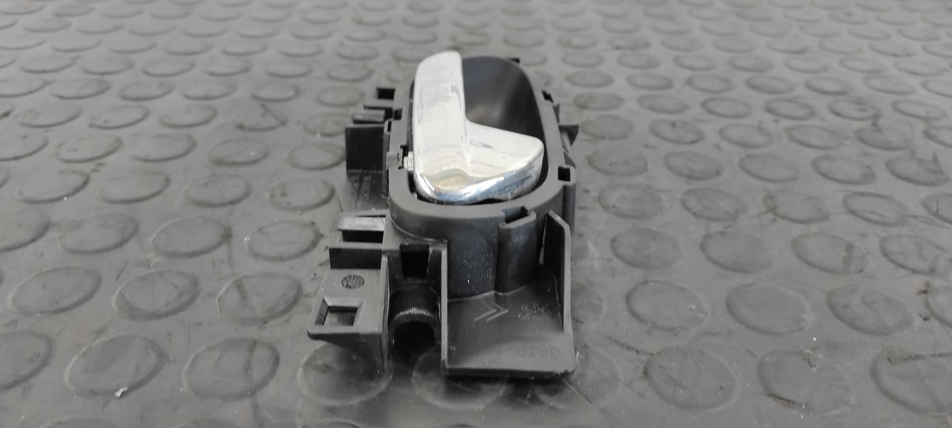 Recambio de MANETA INTERIOR TRASERA DERECHA para PEUGEOT 308 Confort 5FW referencia OEM IAM 9660525380   - GRIS 7