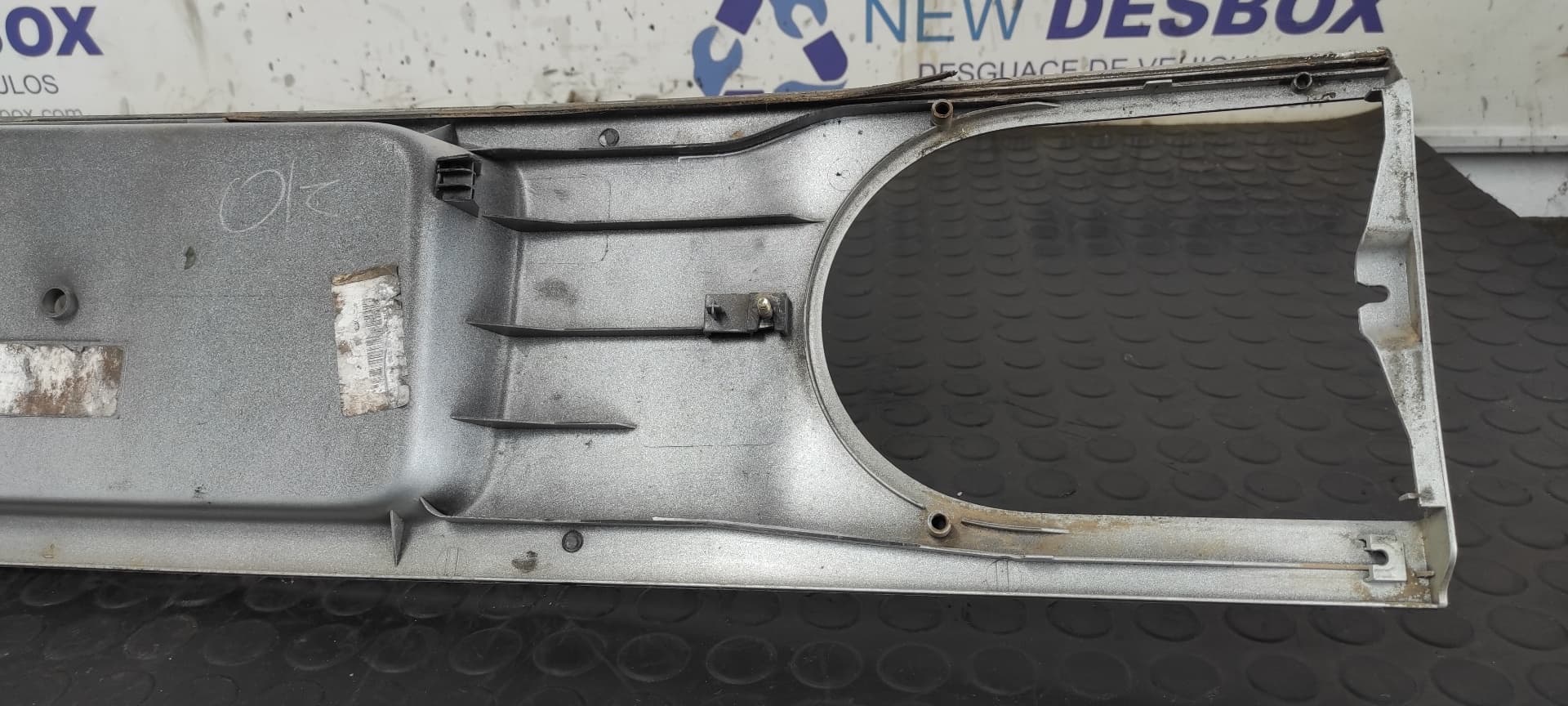 Recambio de PORTAMATRICULAS para VOLKSWAGEN SHARAN (7M6/7M9) Advance AUY referencia OEM IAM 964981   - GRIS 8