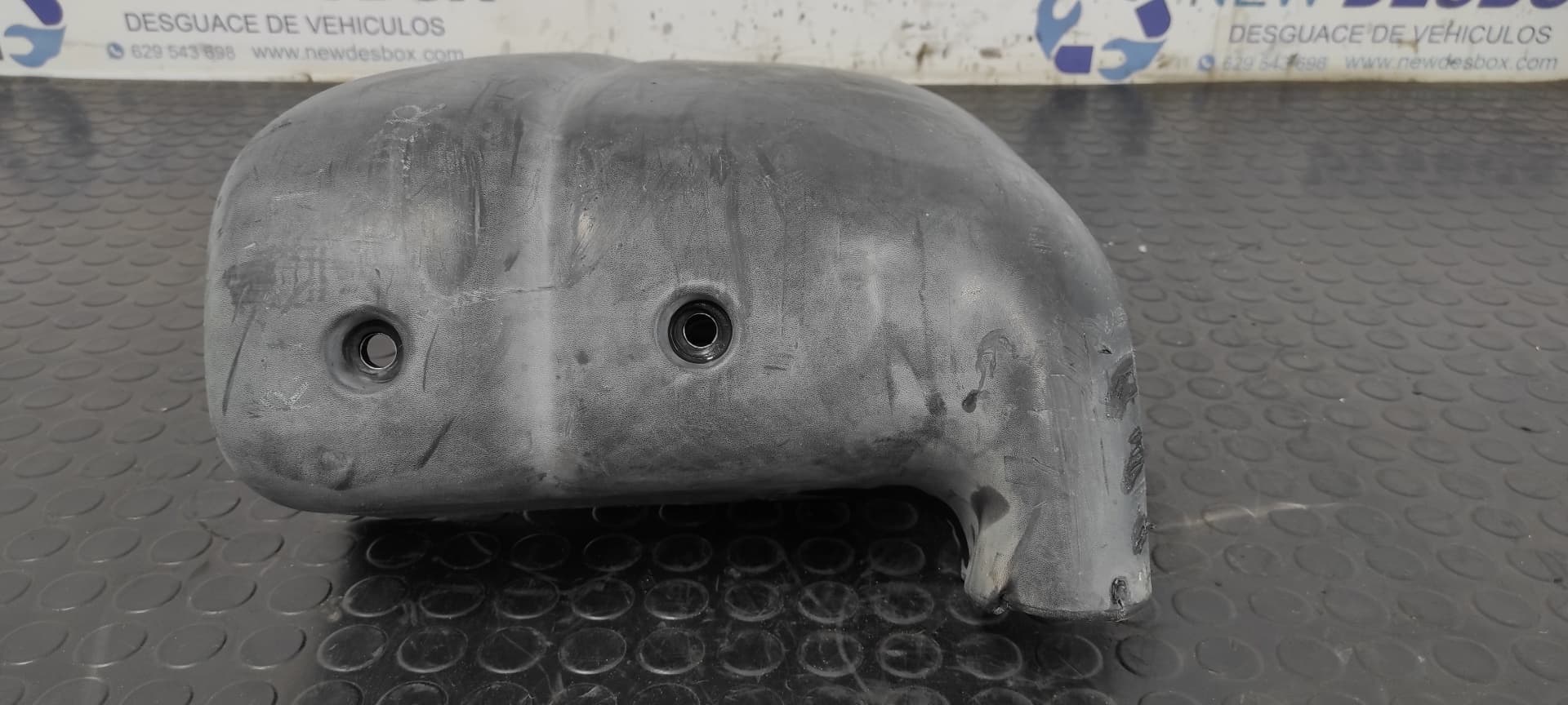 Recambio de PUNTERA TRASERA DERECHA para RENAULT MASTER II referencia OEM IAM 7700352124 4