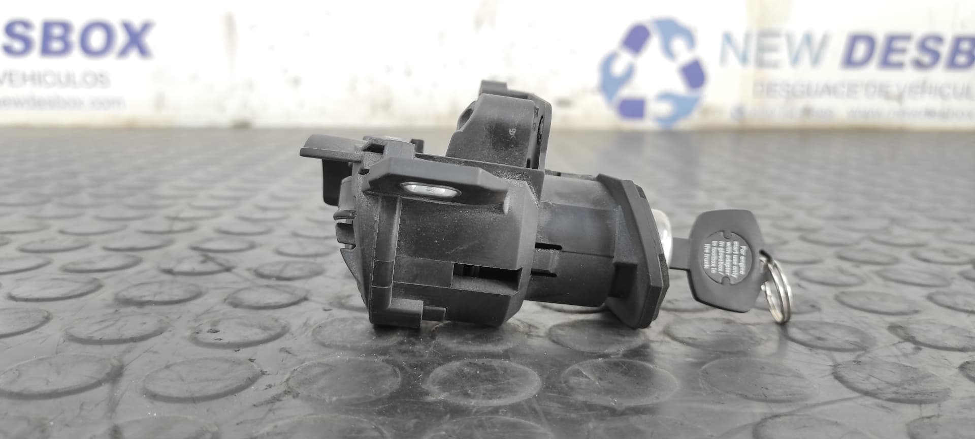 Recambio de BOMBIN PORTON TRASERO para BMW SERIE 3 BERLINA (E90) 320d 204D4 referencia OEM IAM 51247167321   - NEGRO 7