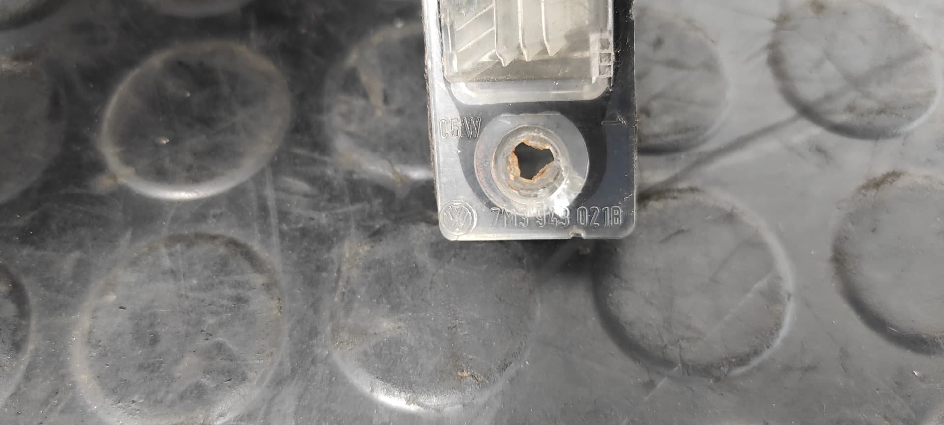 Recambio de PILOTO MATRICULA para VOLKSWAGEN SHARAN (7M6/7M9) Advance AUY referencia OEM IAM 7M3943021B   - GRIS 6