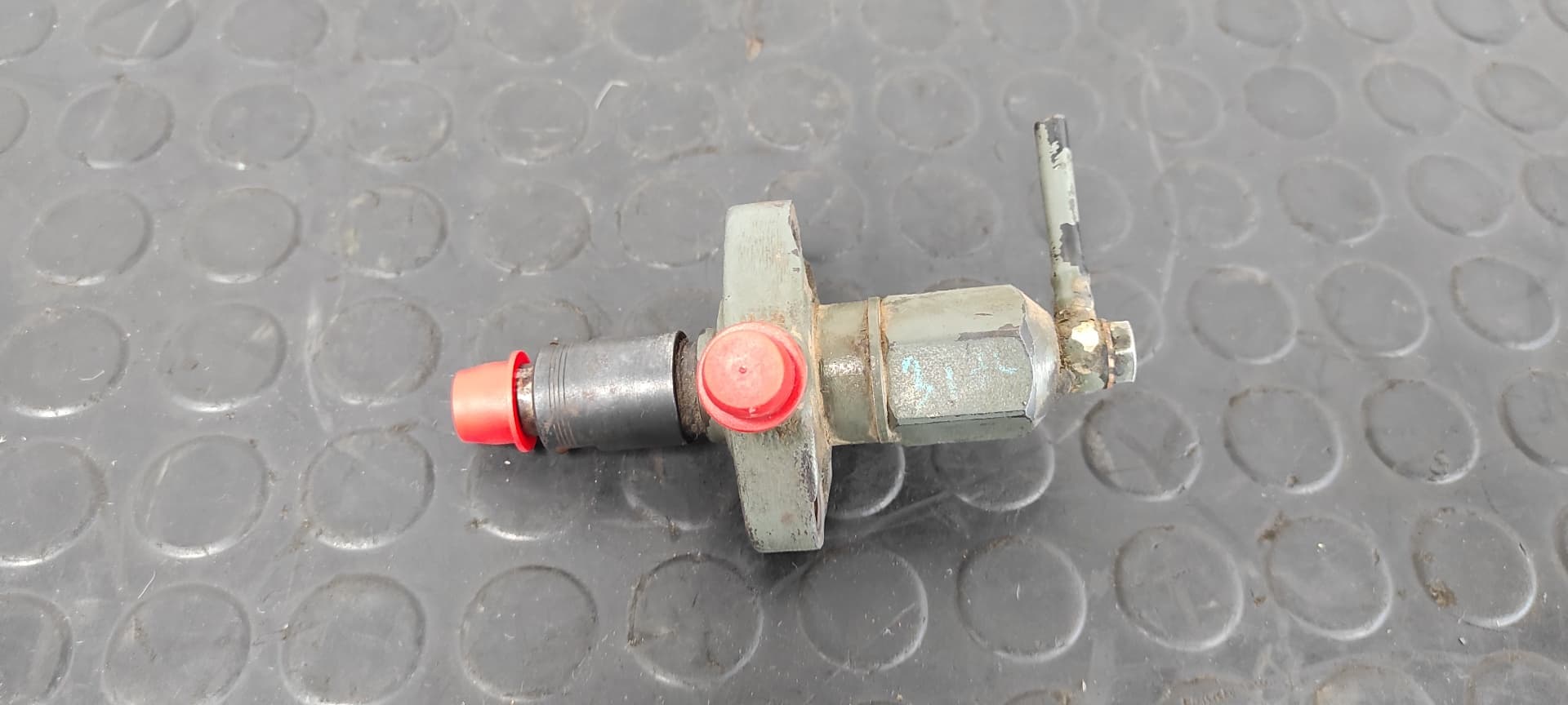 Recambio de INYECTOR para NISSAN PATROL (K/W260) RD28 referencia OEM IAM CKB35