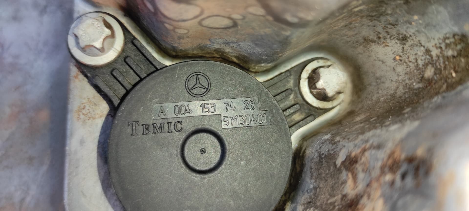 Recambio de CARTER para MERCEDES-BENZ VITO MIXTO 06.2003 -> 111  CDI  Compacto  (639.601) 646982 referencia OEM IAM R6460140402   - BLANCO 6