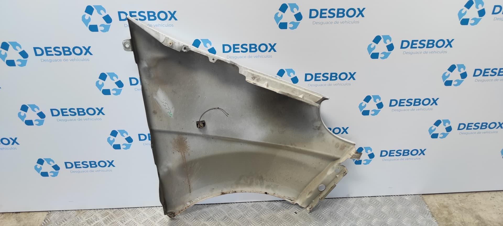 Recambio de ALETA DELANTERA IZQUIERDA para NISSAN PRIMASTAR (X83) Caja cerrada batalla corta 2,7t G9U730 referencia OEM IAM    - BLANCO 6