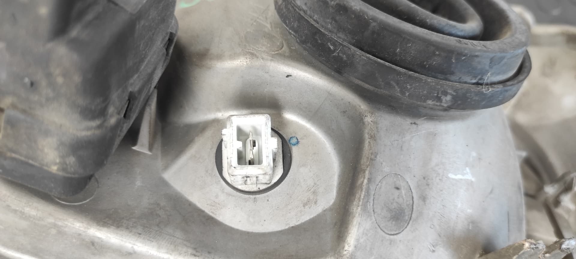 Recambio de FARO DERECHO para NISSAN PRIMASTAR (X83) Caja cerrada batalla corta 2,7t G9U730 referencia OEM IAM VALEO   - BLANCO 4