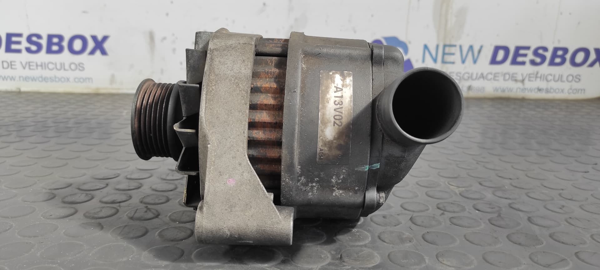 Recambio de ALTERNADOR para MERCEDES-BENZ CLASE E (W124) BERLINA OM602962 referencia OEM IAM 436120   - GRIS 2