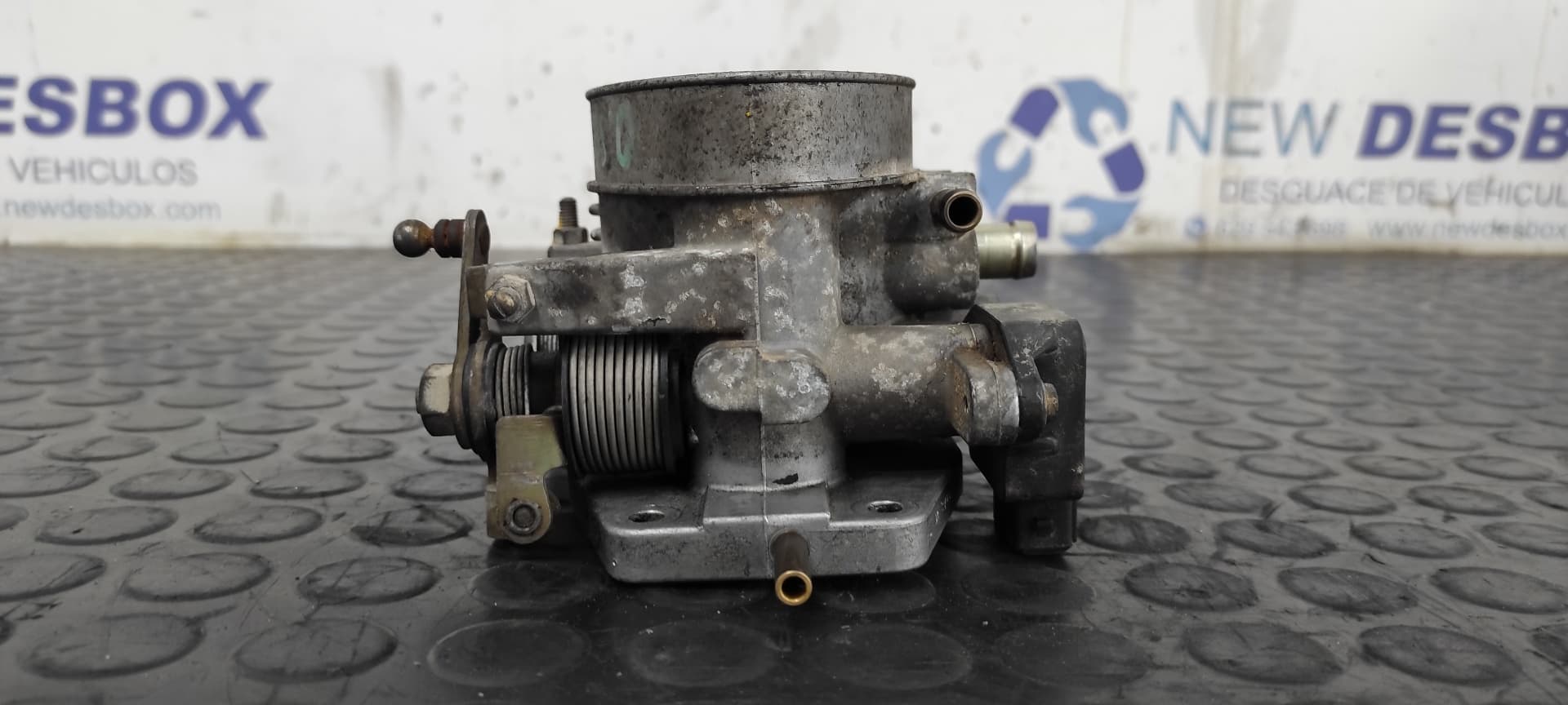 Recambio de CAJA MARIPOSA para OPEL SENATOR B C30SE referencia OEM IAM 90324480 9