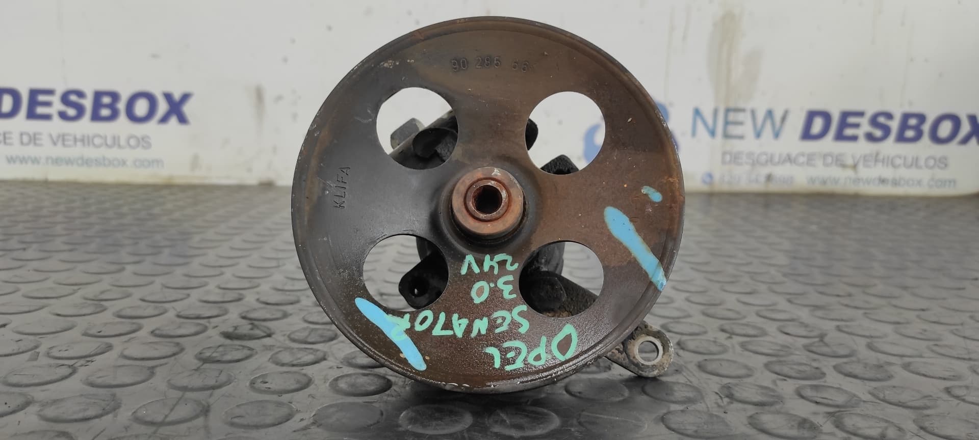 Recambio de BOMBA DIRECCION para OPEL SENATOR B C30SE referencia OEM IAM 90285661