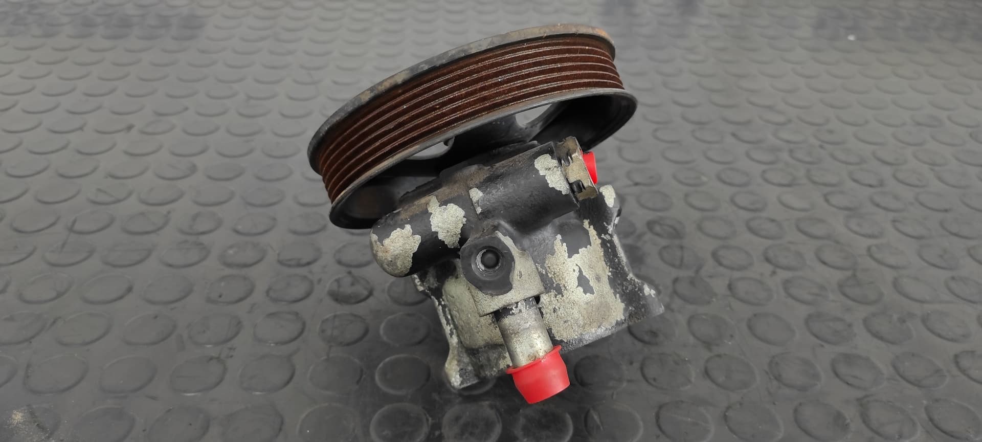 Recambio de BOMBA DIRECCION para OPEL SENATOR B C30SE referencia OEM IAM 90285661 6