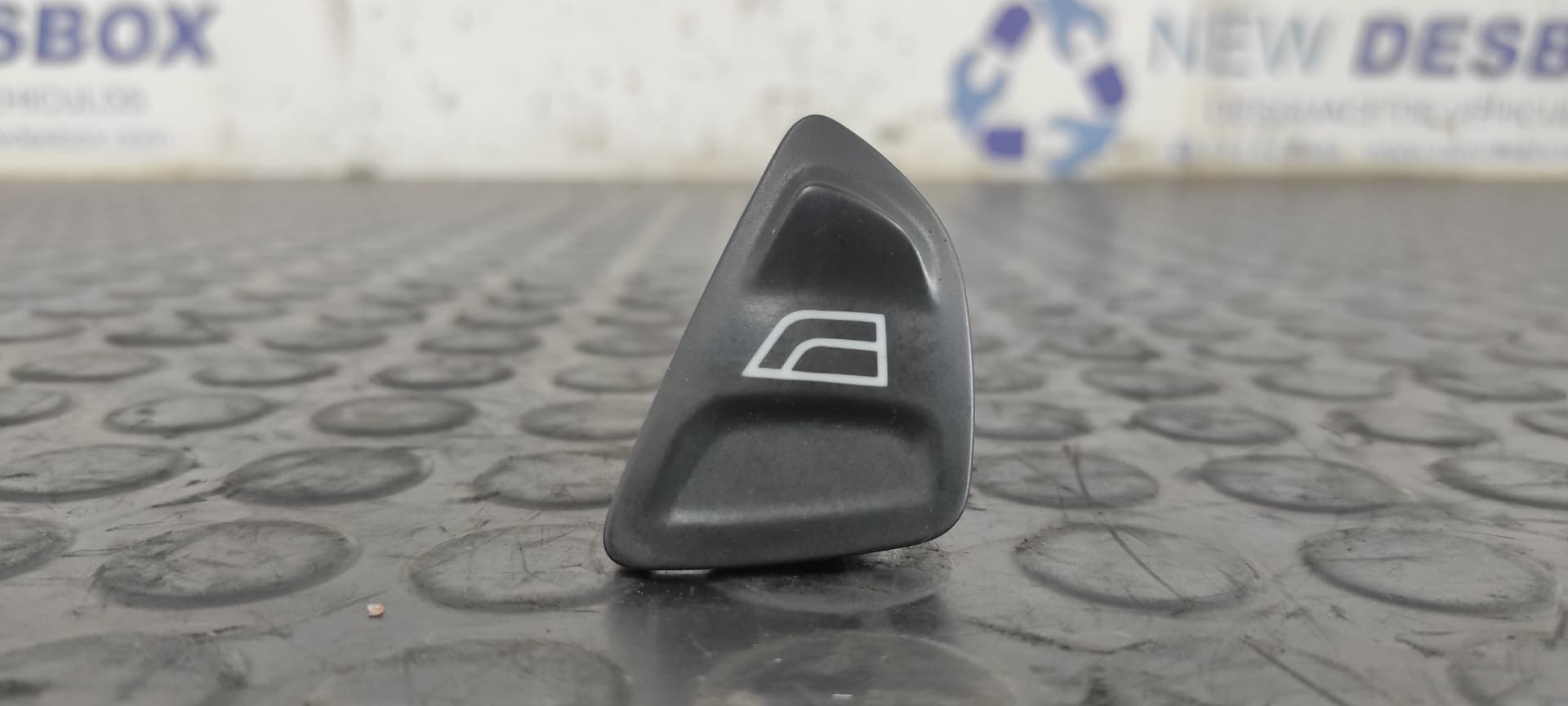 Recambio de MANDO ELEVALUNAS DELANTERO IZQUIERDO para FORD KA (CCU) Titanium 169A1000 referencia OEM IAM E30583   - AZUL