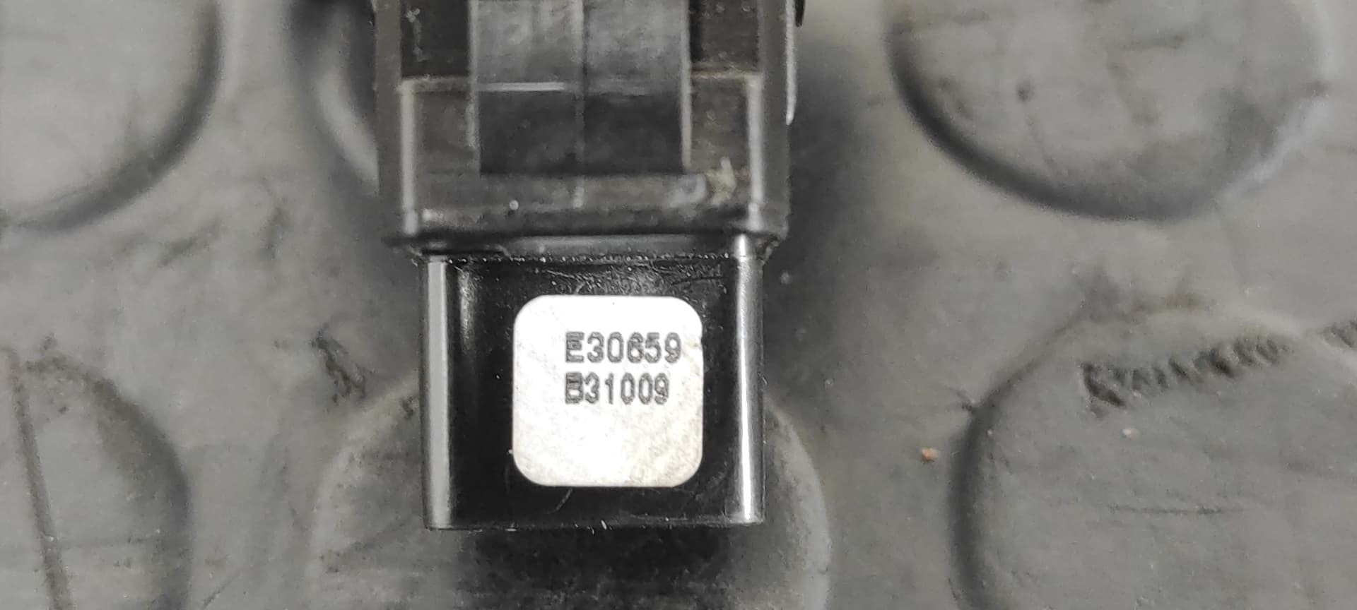 Recambio de MANDO ELEVALUNAS DELANTERO DERECHO para FORD KA (CCU) Titanium 169A1000 referencia OEM IAM E30583   - AZUL 6