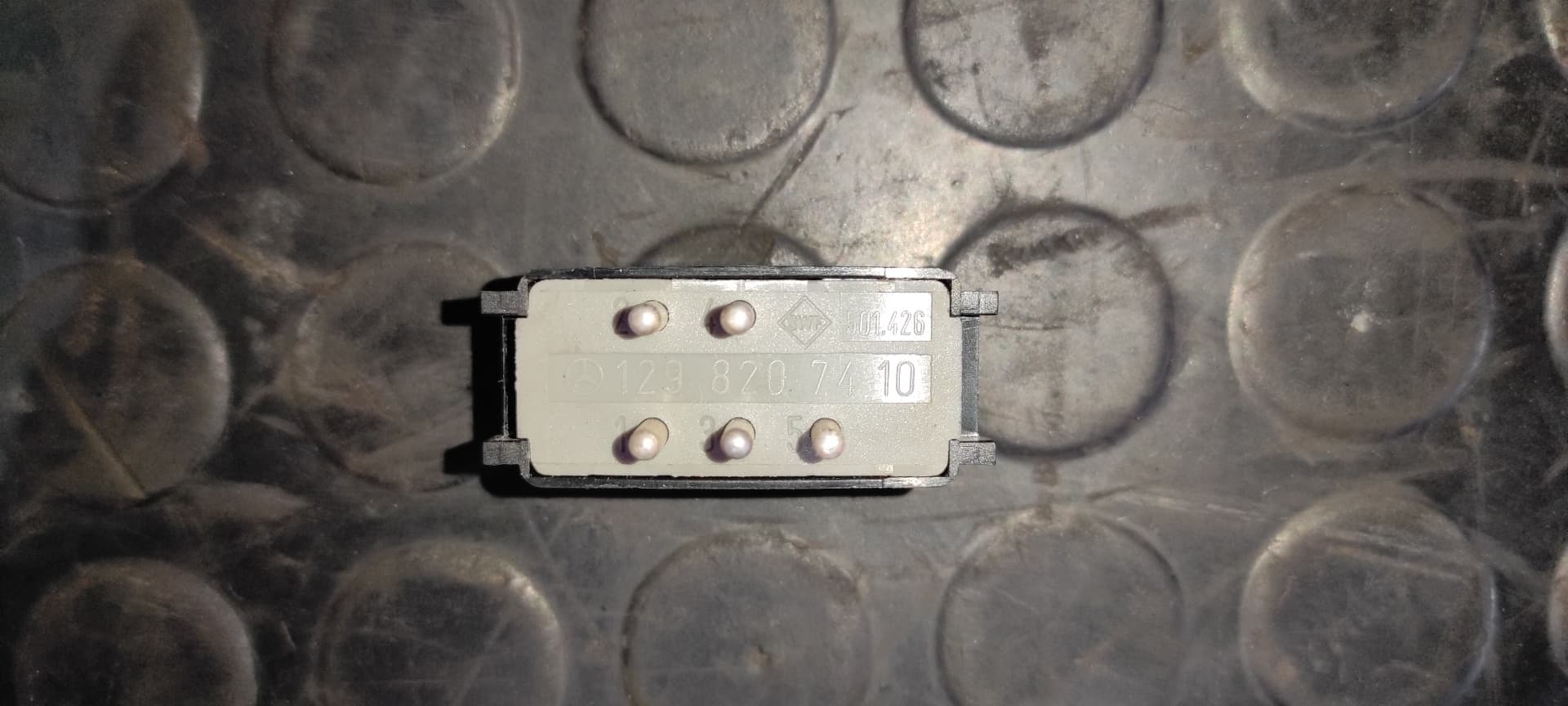 Recambio de INTERRUPTOR para MERCEDES-BENZ CLASE E (W124) BERLINA D-Turbo 250 (124.128) OM602962 referencia OEM IAM 1298207410   - GRIS 3