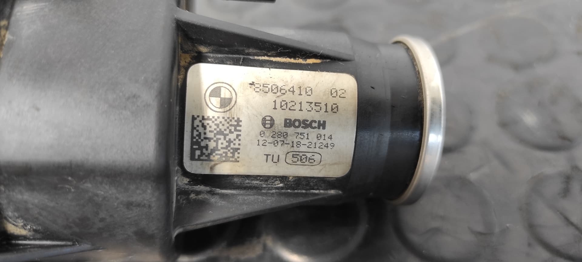 Recambio de COLECTOR ADMISION para BMW X3 (F25) sDrive 18d N47D20C referencia OEM IAM 8506410   - GRIS 6
