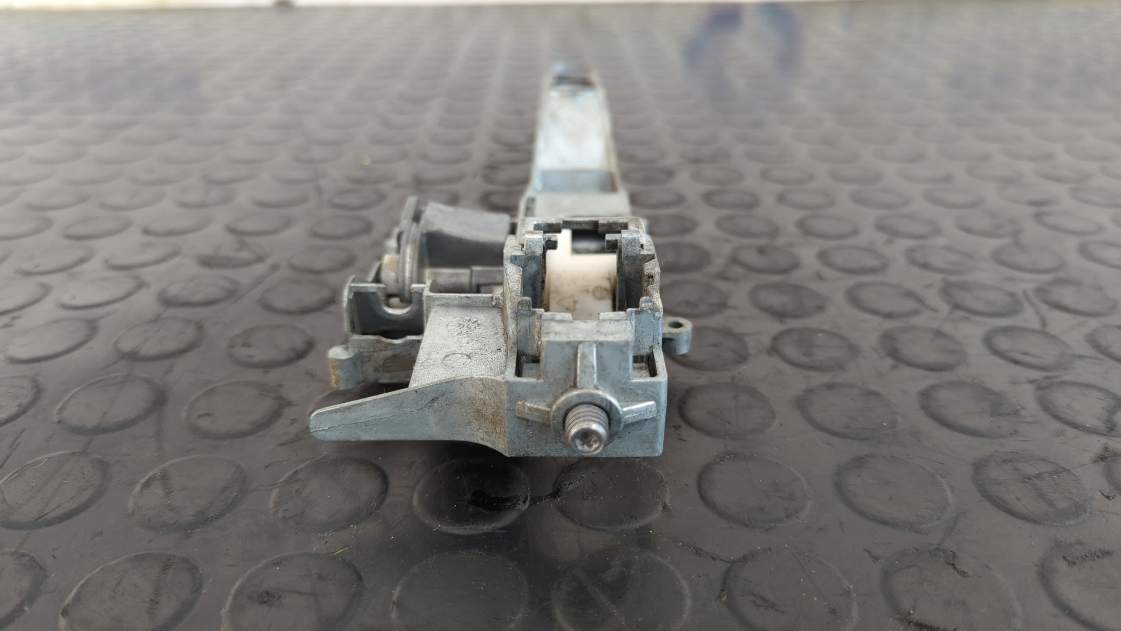Recambio de MANETA DELANTERA DERECHA para CITROEN C4 GRAND PICASSO Exclusive RHJDW10BTED4 referencia OEM IAM 9680168580   - GRIS 6
