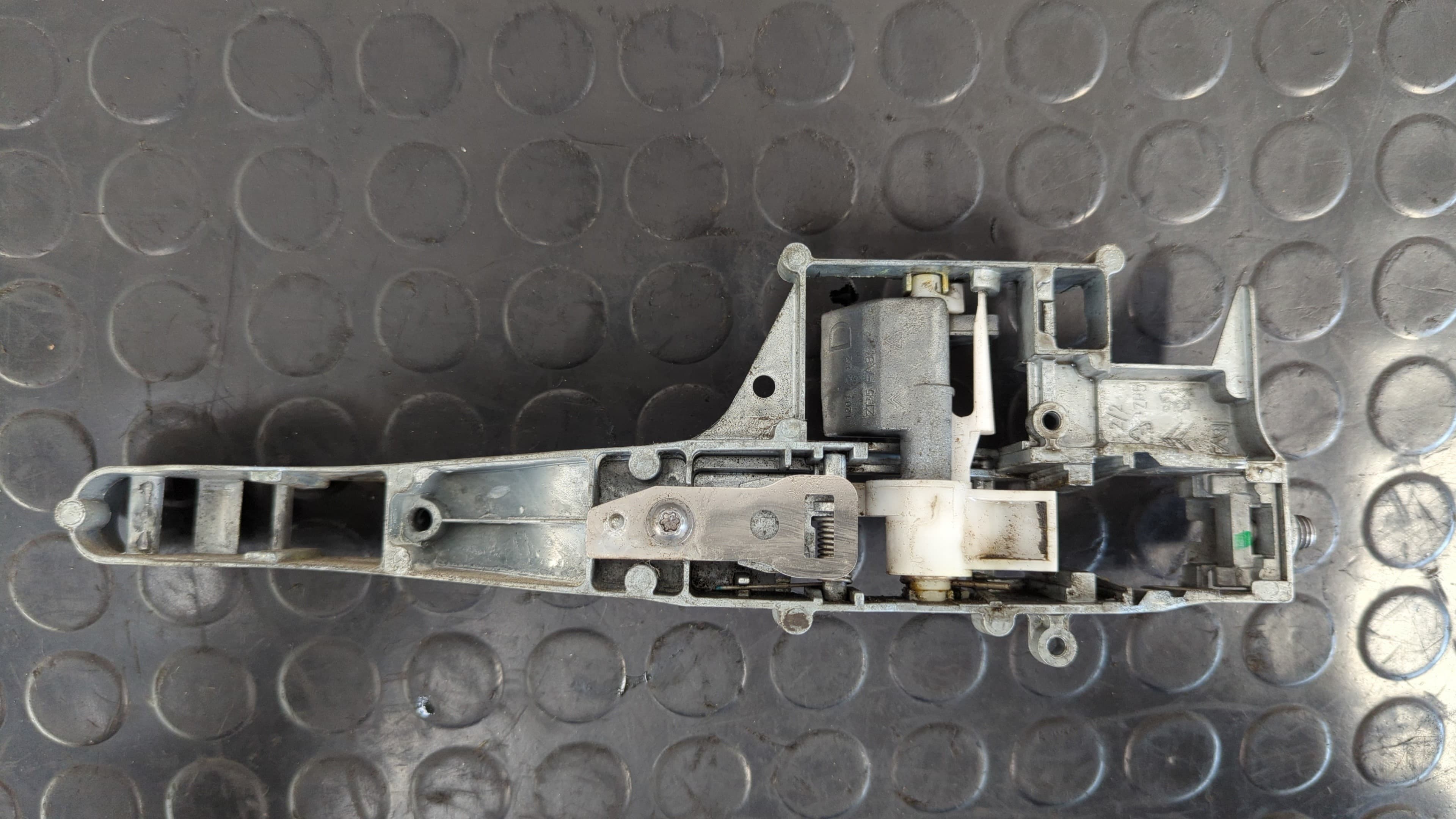 Recambio de MANETA DELANTERA DERECHA para CITROEN C4 GRAND PICASSO Exclusive RHJDW10BTED4 referencia OEM IAM 9680168580   - GRIS 5