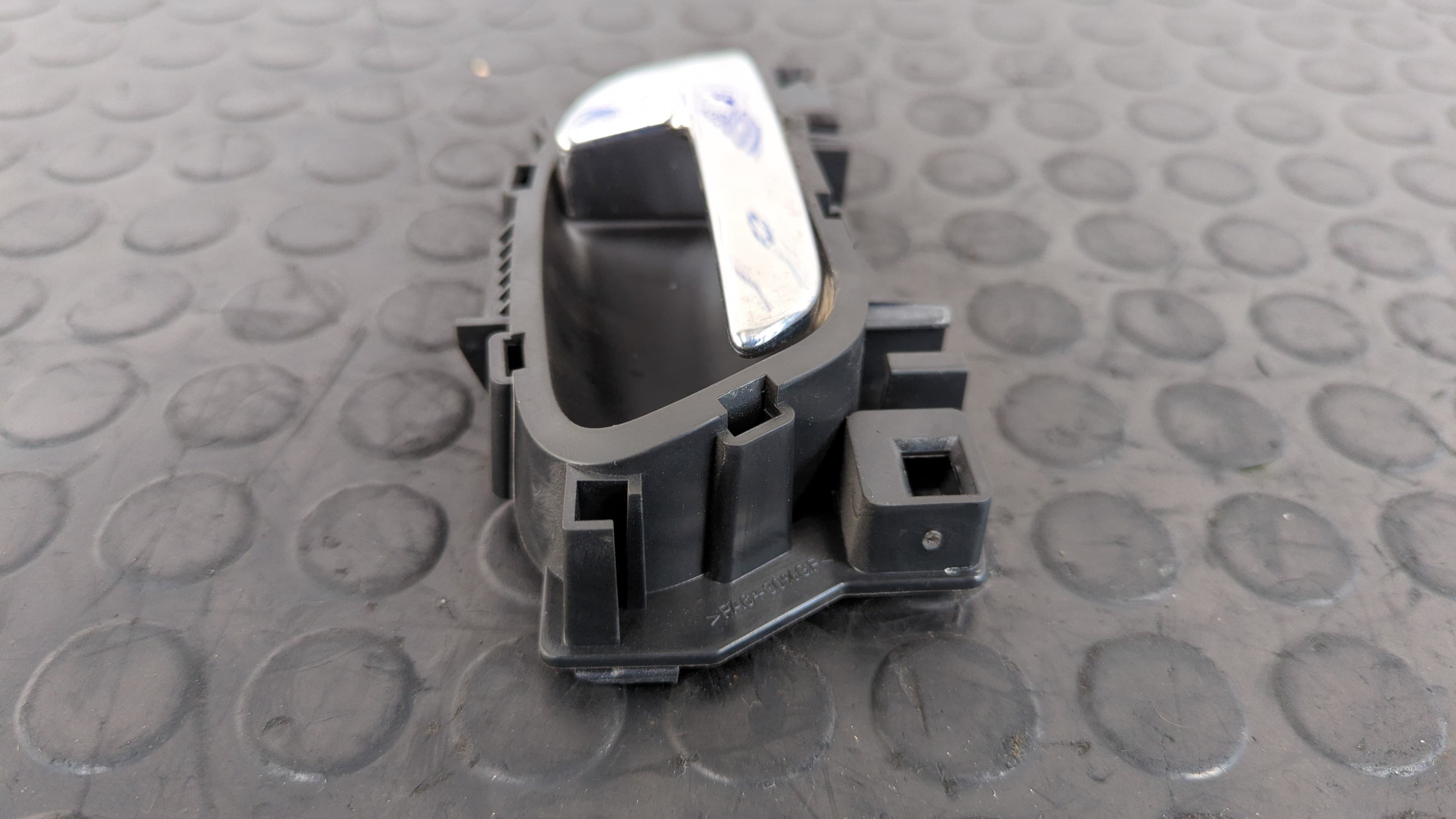 Recambio de MANETA INTERIOR DELANTERA DERECHA para CITROEN C4 GRAND PICASSO Exclusive RHJDW10BTED4 referencia OEM IAM 96555516VD   - GRIS 4