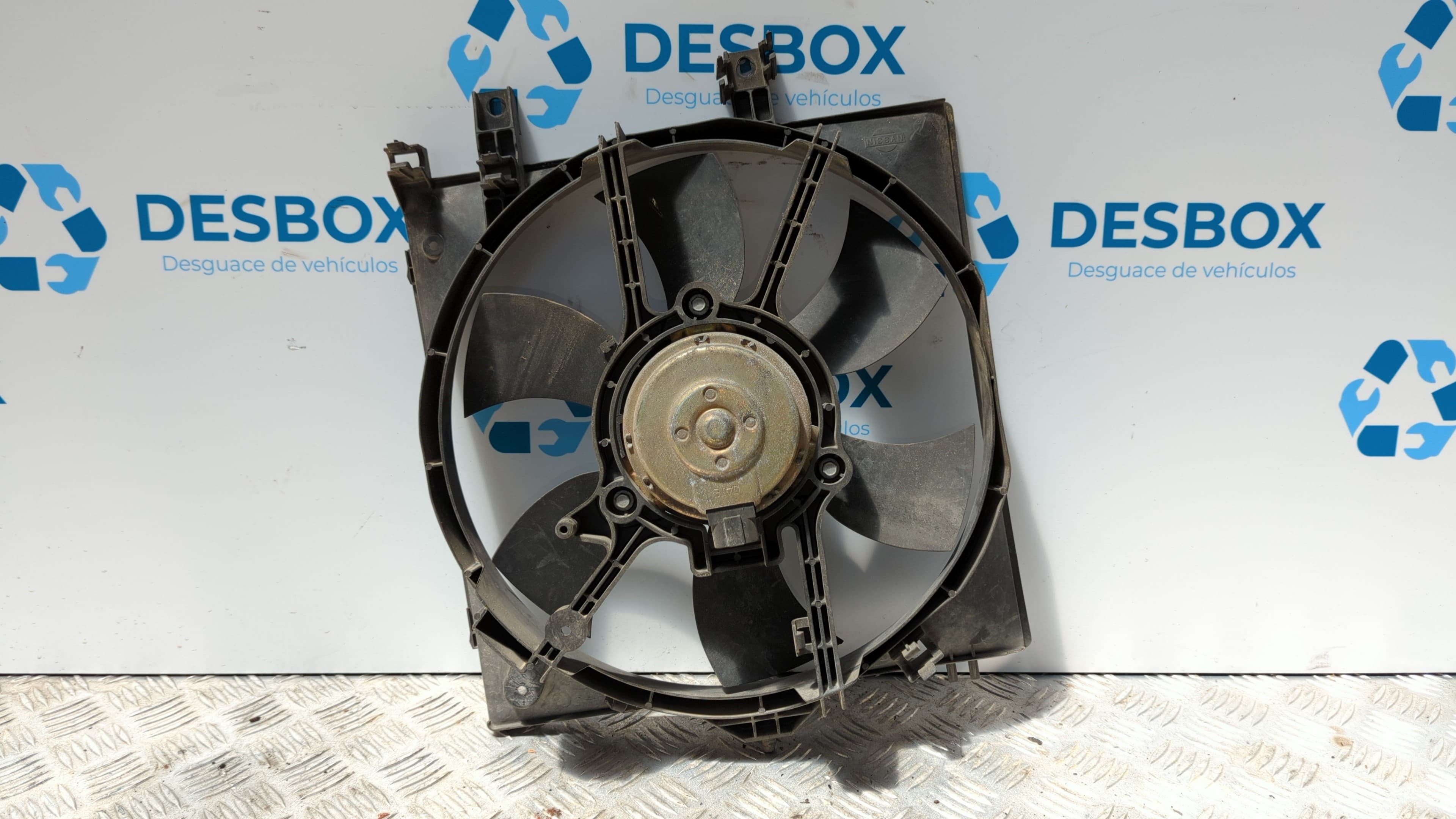 Recambio de ELECTROVENTILADOR para NISSAN PRIMERA BERLINA (P11) 2.0 Turbodiesel CAT CD20T referencia OEM IAM 21481XXXX   - AZUL