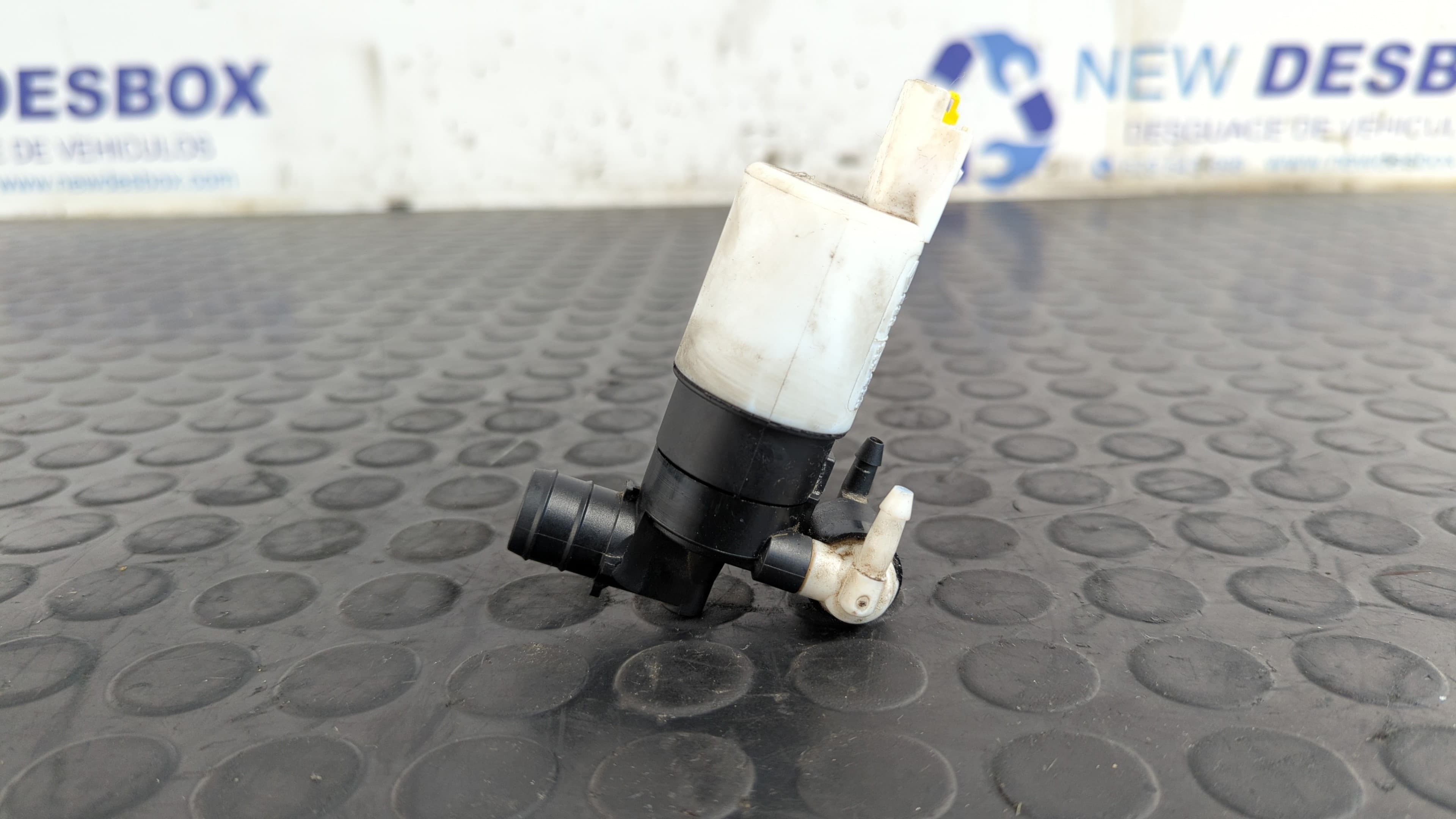 Recambio de BOMBA LIMPIA para PEUGEOT EXPERT KASTEN Furg. RHRDW10BTED4 referencia OEM IAM 9641553880   - AZUL 5