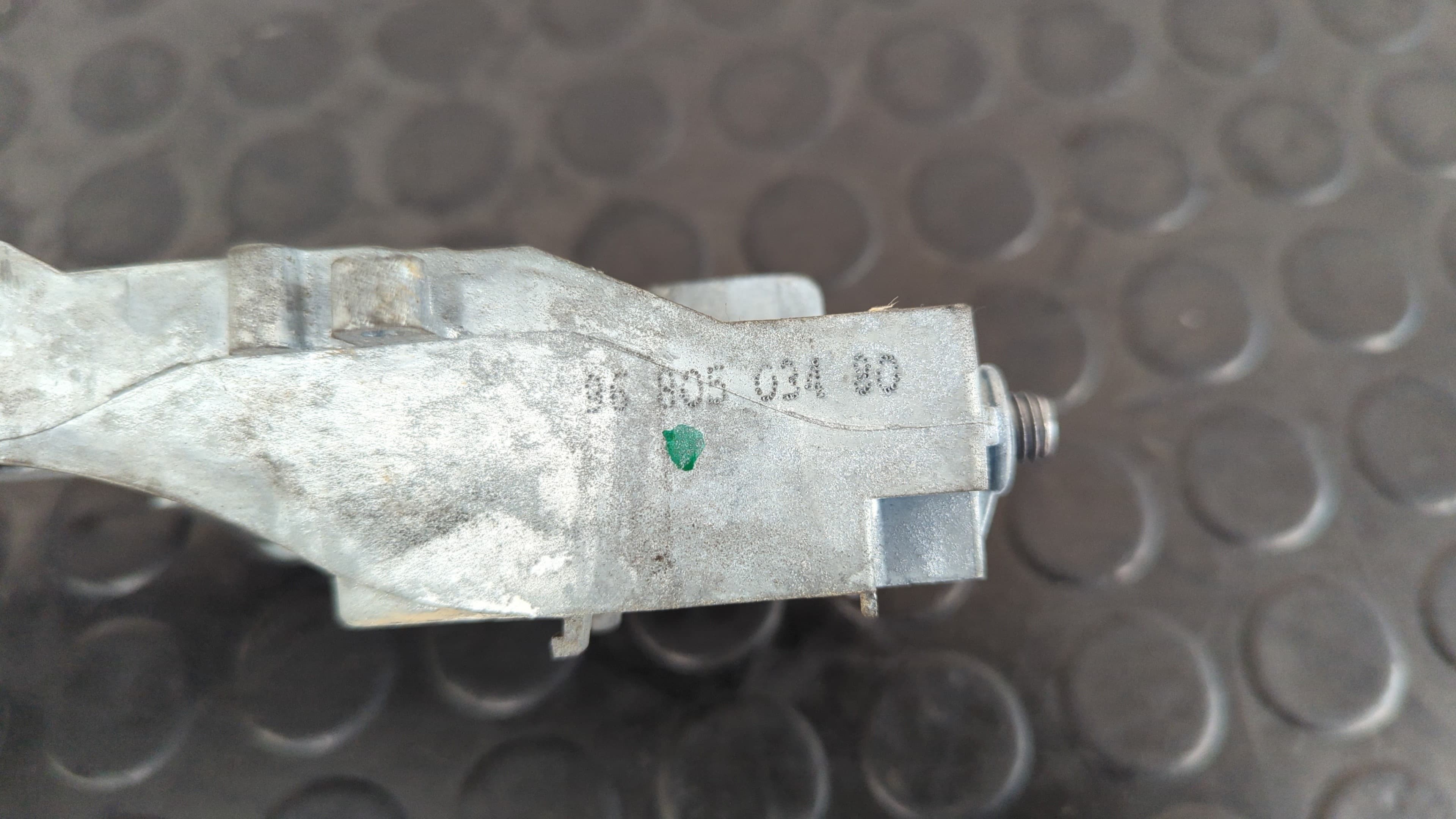 Recambio de MANETA TRASERA DERECHA para CITROEN C4 GRAND PICASSO Exclusive RHJDW10BTED4 referencia OEM IAM 9680503480   - GRIS 6
