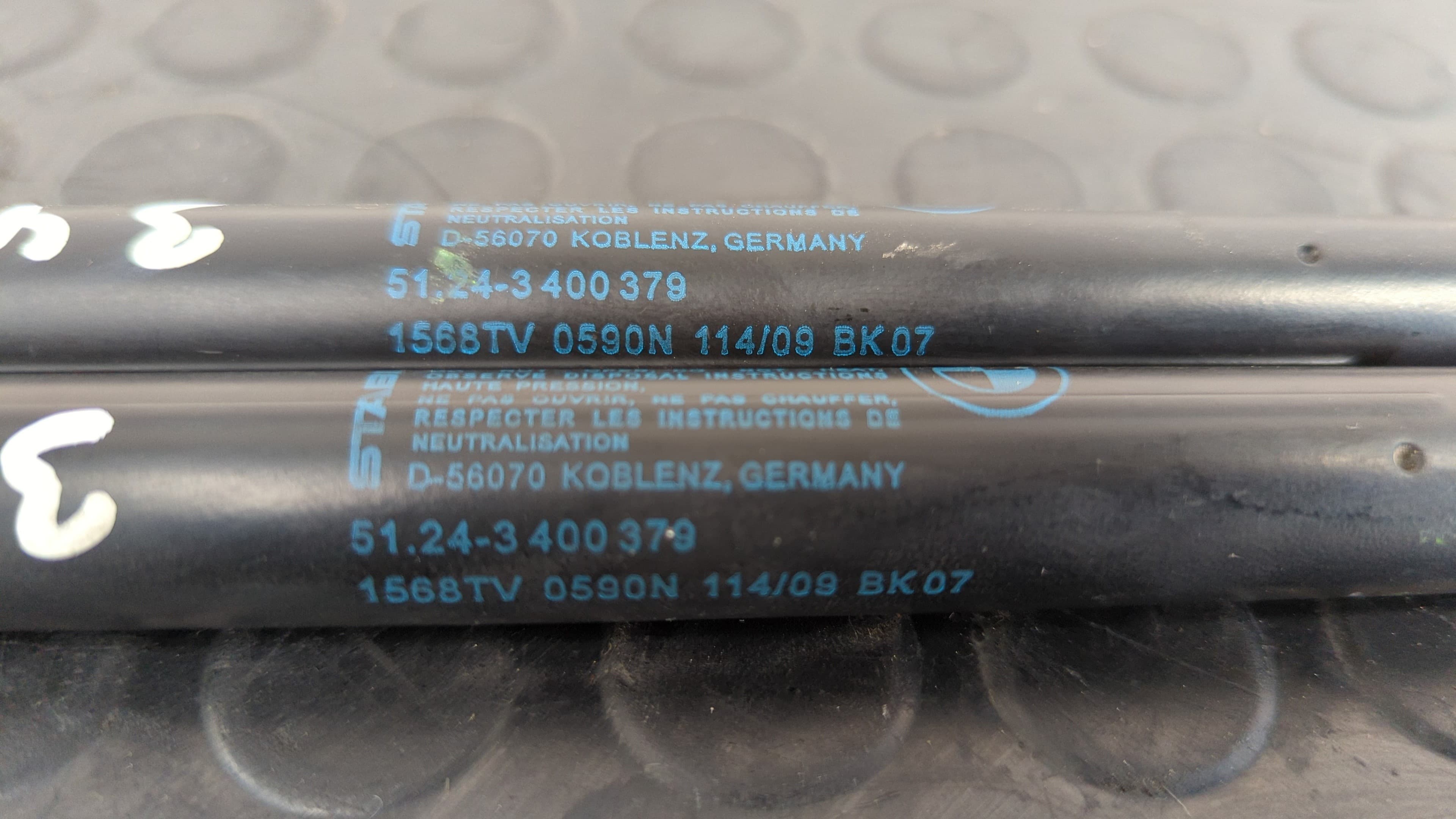 Recambio de AMORTIGUADORES MALETERO / PORTON para BMW X3 (E83) 2.0 16V Diesel CAT 204D4D referencia OEM IAM 51243400379   - NEGRO 2