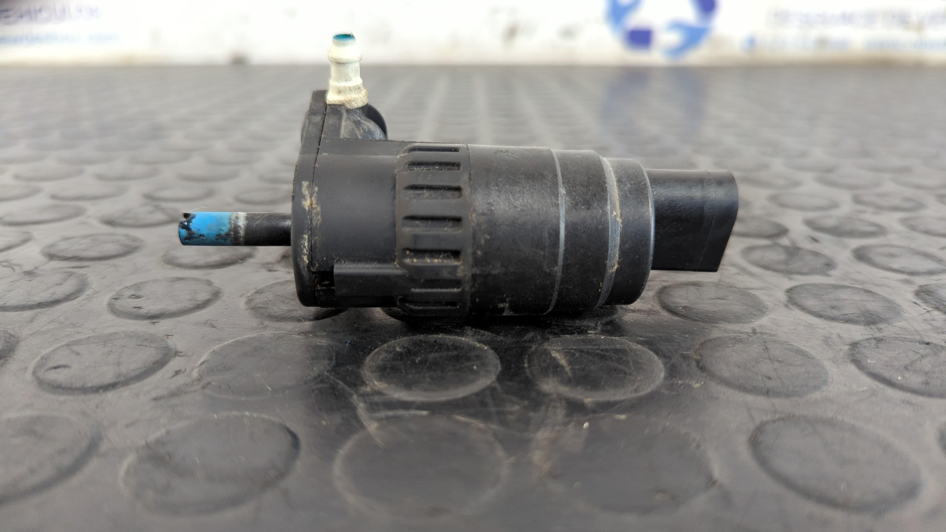 Recambio de BOMBA LIMPIA para AUDI A3 SPORTBACK (8P) 1.6 TDI Ambition CAYC referencia OEM IAM 1K6955651   - NEGRO 3