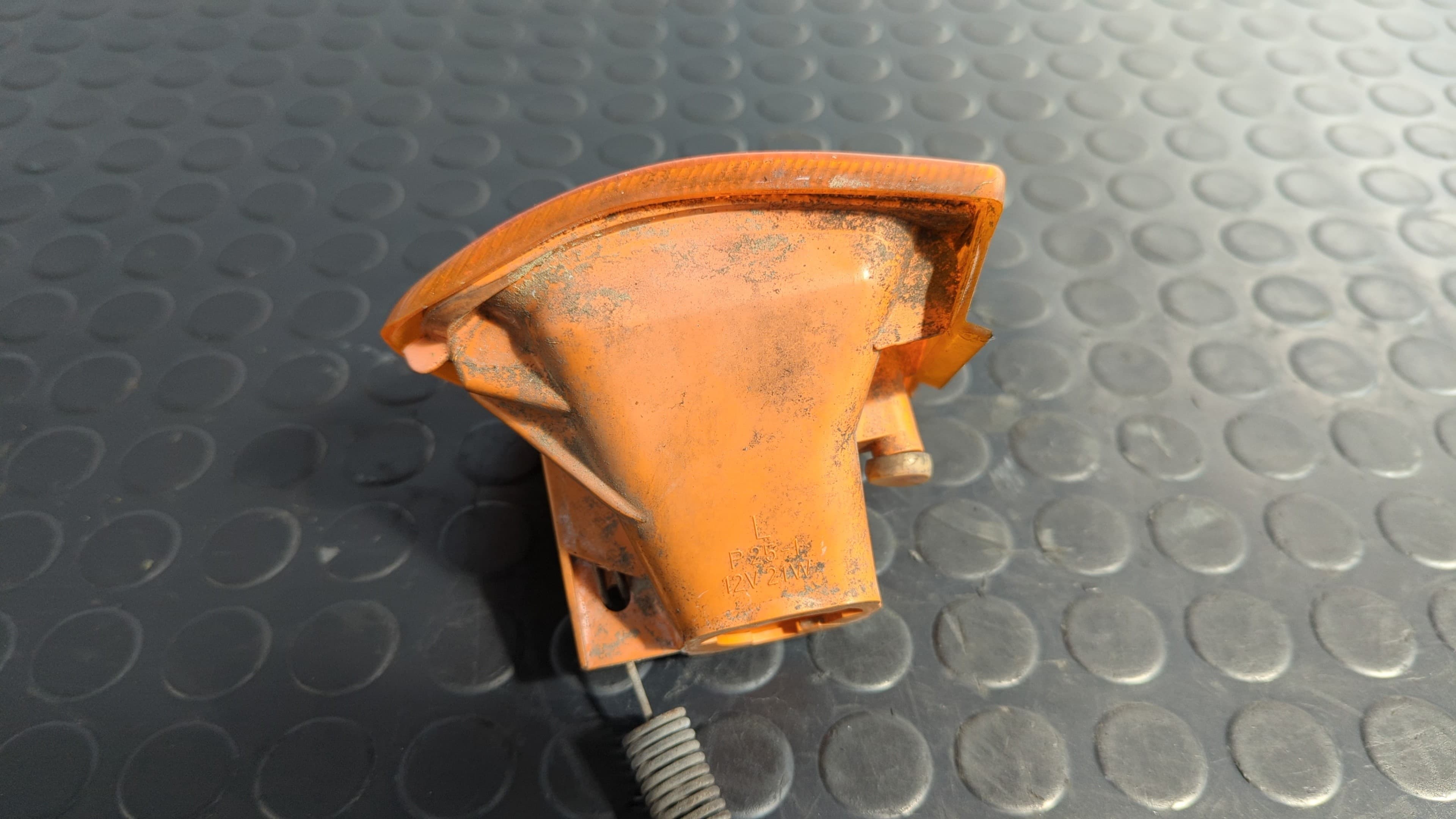 Recambio de PILOTO DELANTERO IZQUIERDO para FORD FIESTA BERL./EXPRESS Festival / CL TKB referencia OEM IAM 84FG13369AA   - BLANCO 4