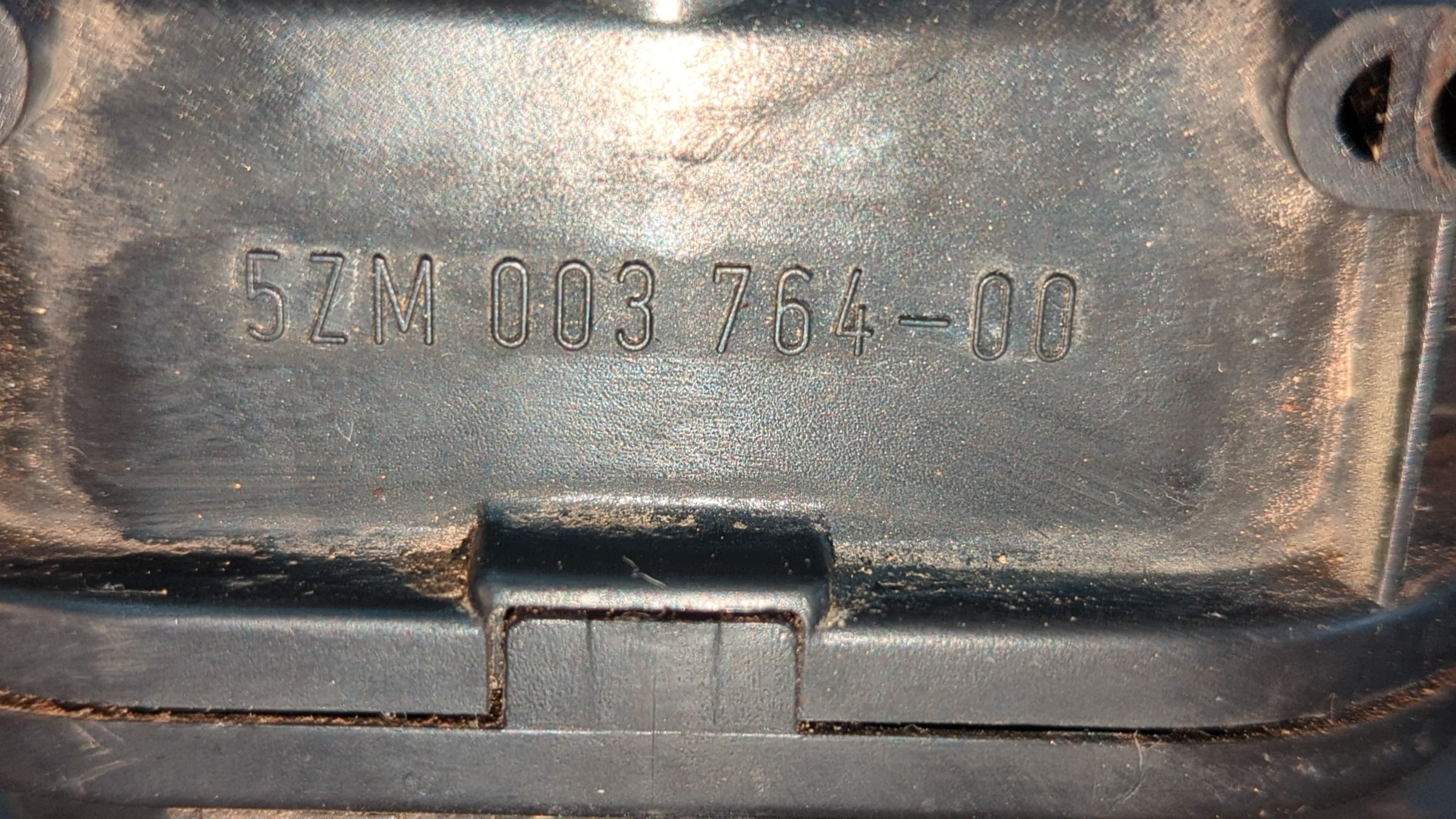 Recambio de MOTOR CIERRE CENTRALIZADO DELANTERO IZQUIERDO para MERCEDES-BENZ CLASE S (W126) referencia OEM IAM 5ZM00376400 4