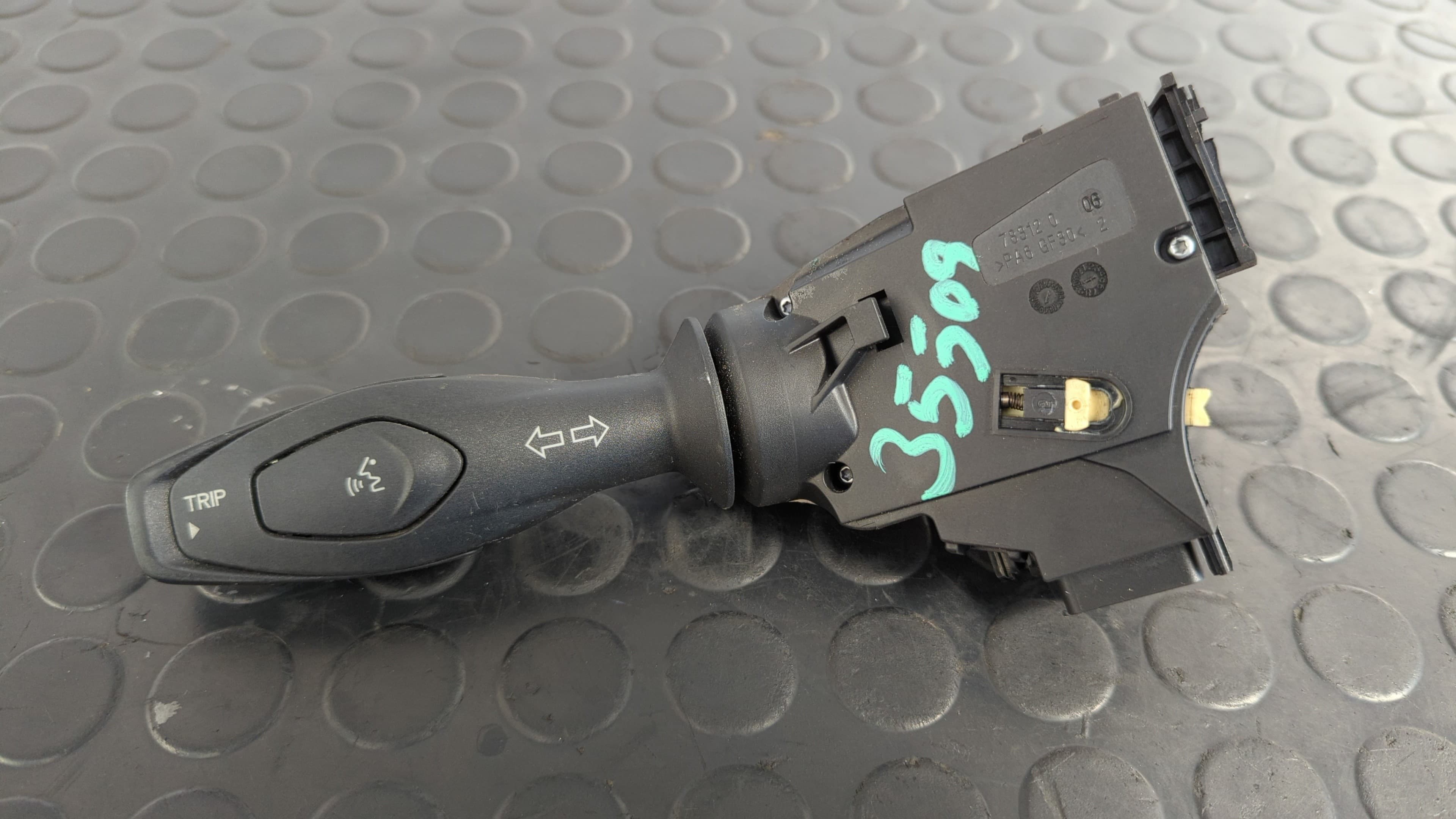 Recambio de MANDO INTERMITENTES para FORD FIESTA (CB1) ECOnetic HHJC referencia OEM IAM 8A6T13335CB   - BLANCO 8
