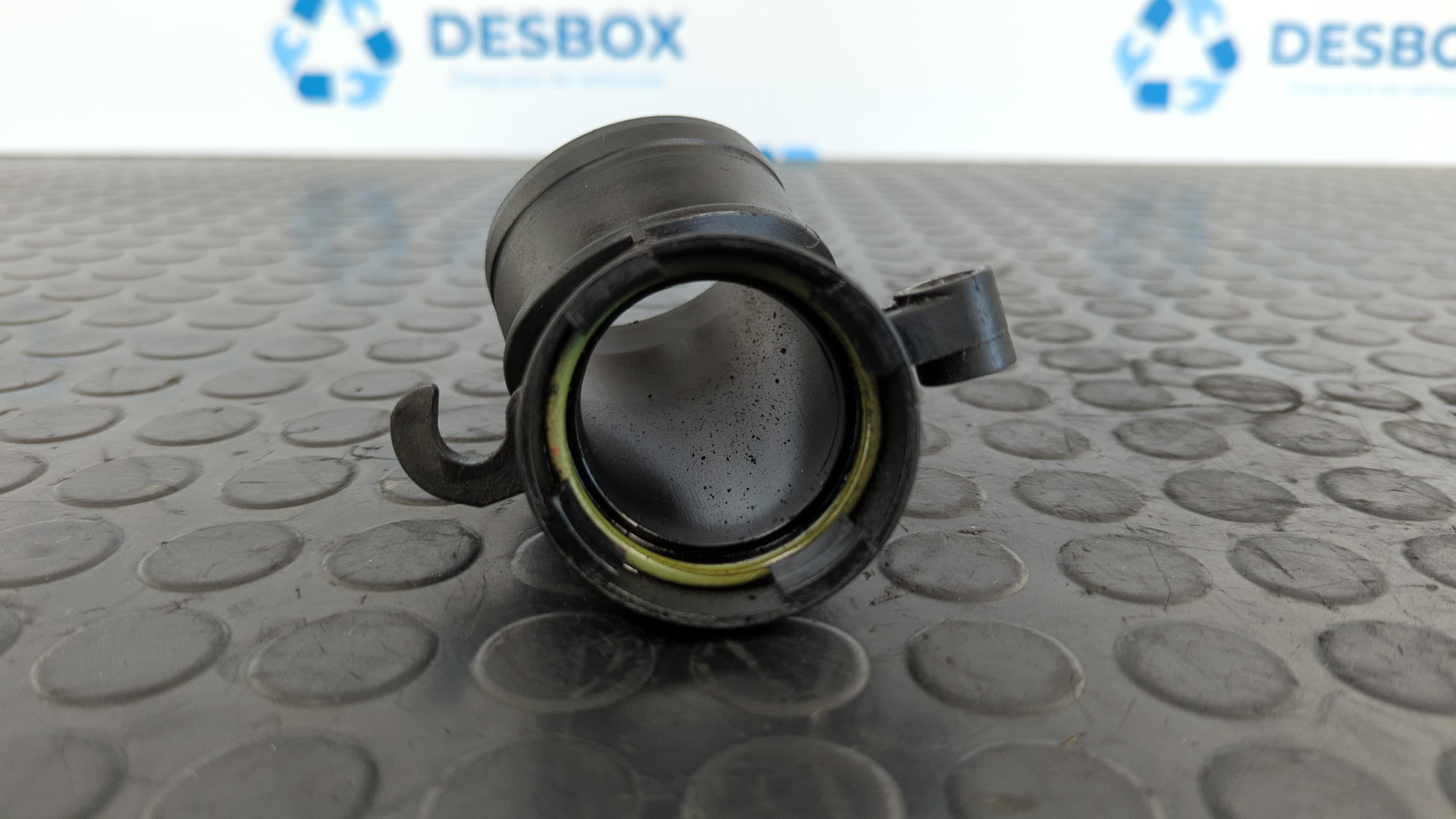 Recambio de TUBO para AUDI A3 SPORTBACK (8P) 1.6 TDI Ambition CAYC referencia OEM IAM 3C0129635   - NEGRO 3